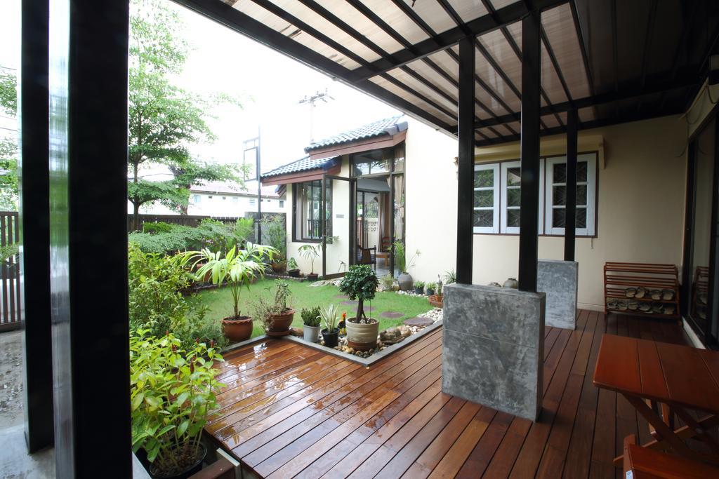 Mon Lodge & Yoga Donmueang Bangkok Cameră foto
